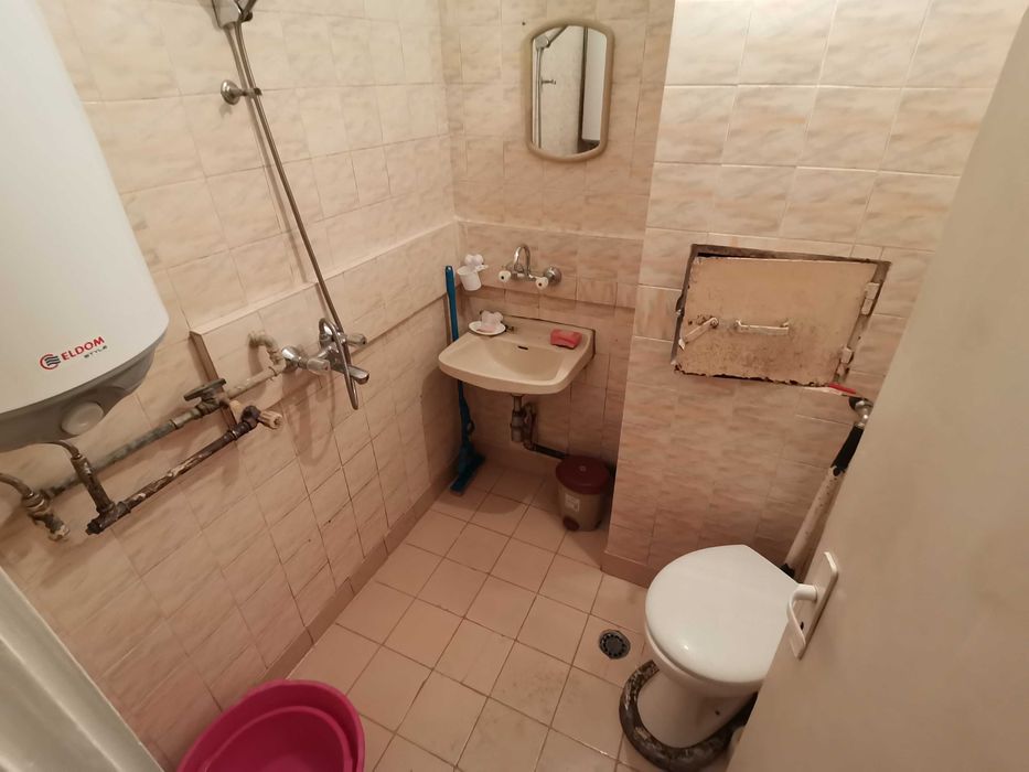 Дава се под наем Двустаен апартамент в Бургас, Възраждане - 45 кв.м за 132.6 € - Снимка #5