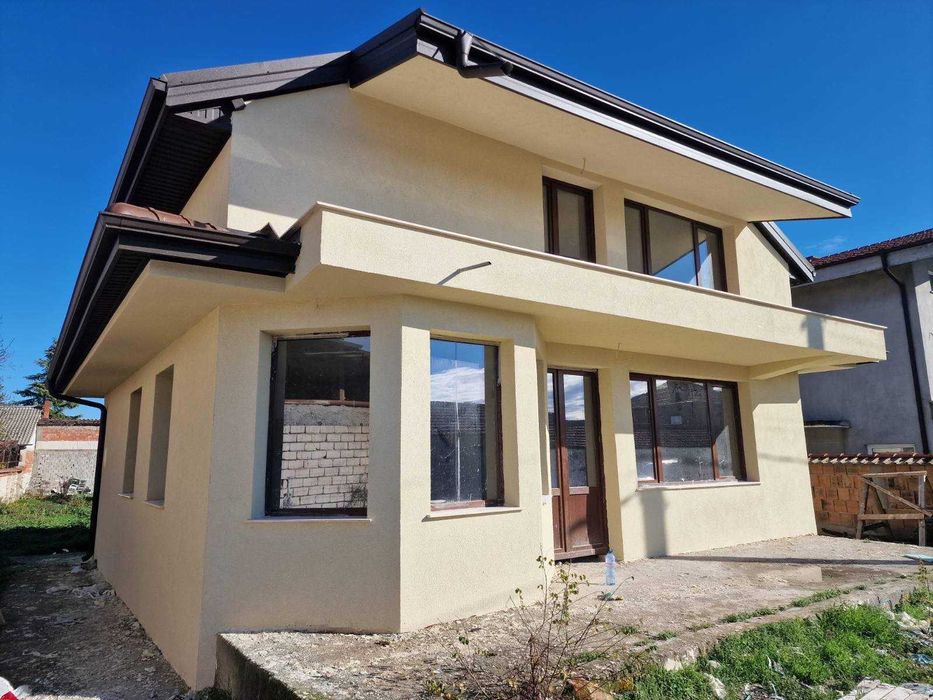 Продава се Къща в с. Калояново, Област Пловдив - 184 кв.м за 444 €/кв.м - Снимка #2