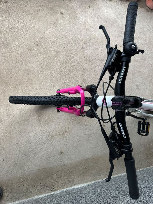 Bicicletă GHOST 24" - Frâne Hidraulice Mineral Oil, Schimbătoare Shimano, Furcă Sport