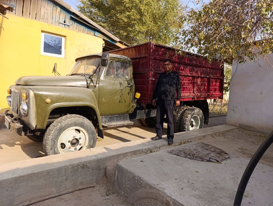 Газ 53 сотилади