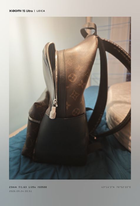 Продам Louis Vuitton Discovery Backpack PM почти идеал
