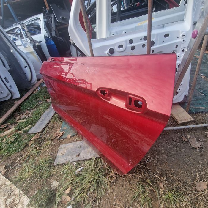 Ford Mustang 2017  лява врата