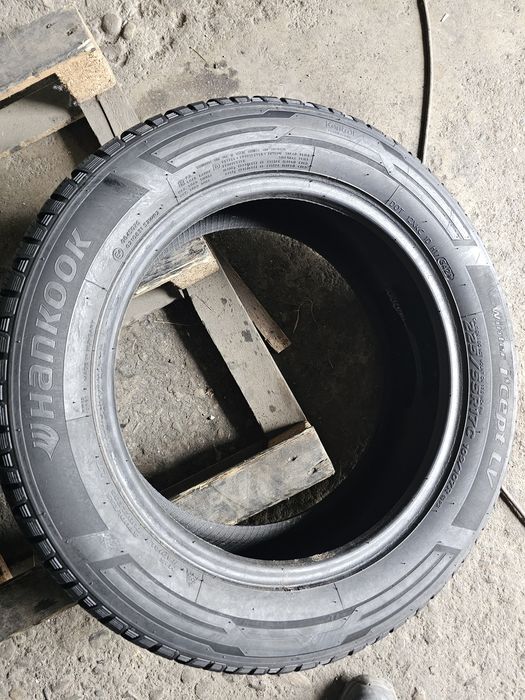 2 anvelope iarna 225 55 17C Hankook 7.3mm 2021
