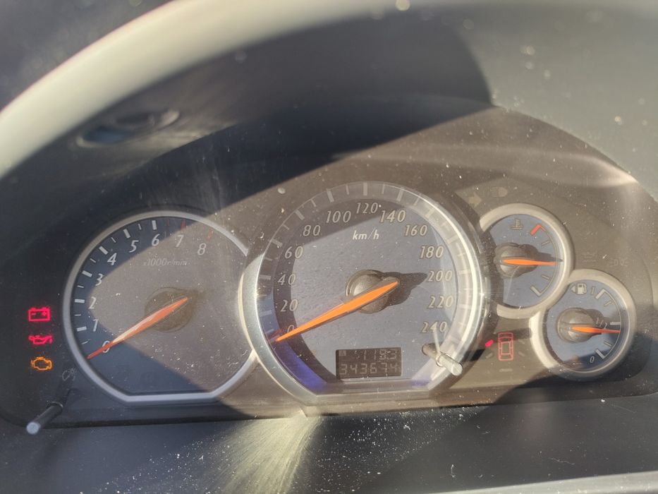 Mitsubishi Grandis 2.4 LPG