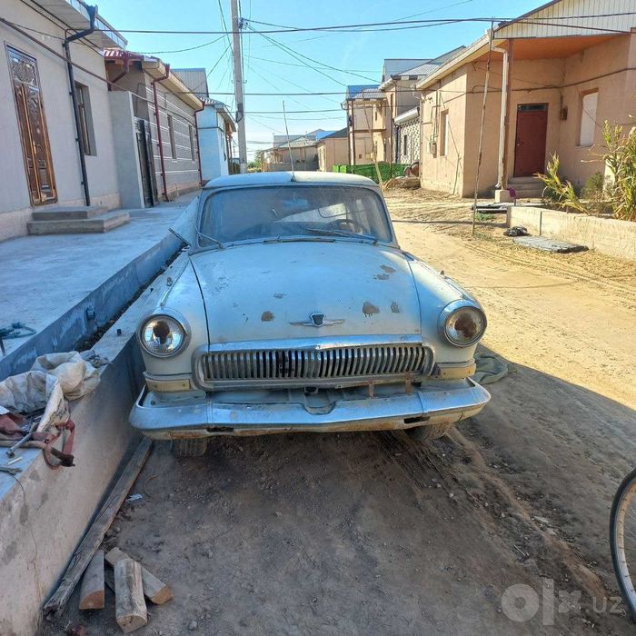 "Volga Gaz 21 1968-yil" sotiladi / Mashina yuradi