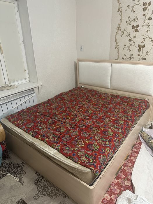 Прдам кровать район юго запад