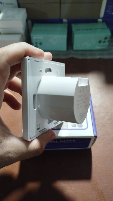 Умная розетка Tuya WIFI 16A