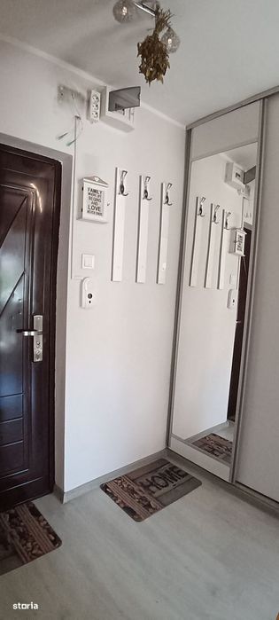 Vand / Garsoniera D Traian Lalescu et 3 / mobilata / utilata