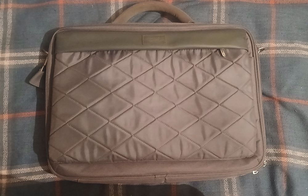 Продам Сумку для ноутбука