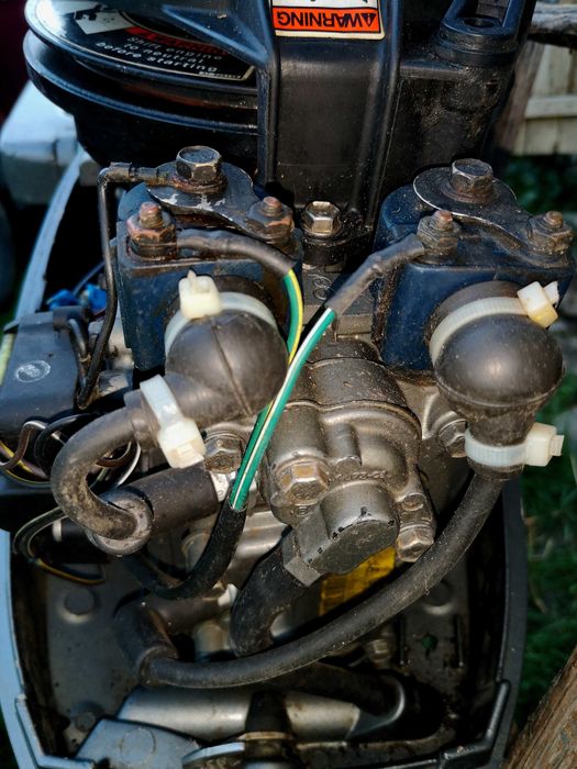 URGENT motor barca Mariner 8 CP 2 pistoane bloc motor tank Cizma50.5cm