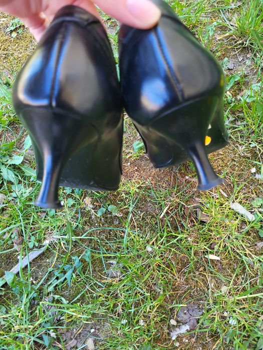 Papuci piele dama 40