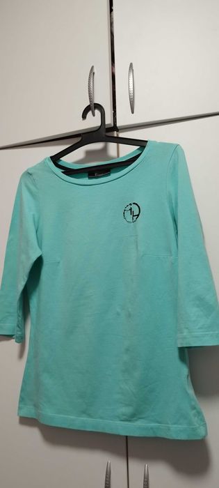 Продавам рокля на Алеса плюс блуза