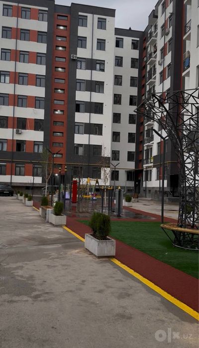 Yunusobod-13-mavze. 2/1/8 . 2 xonali 50metrkv novostroyka mening uyim