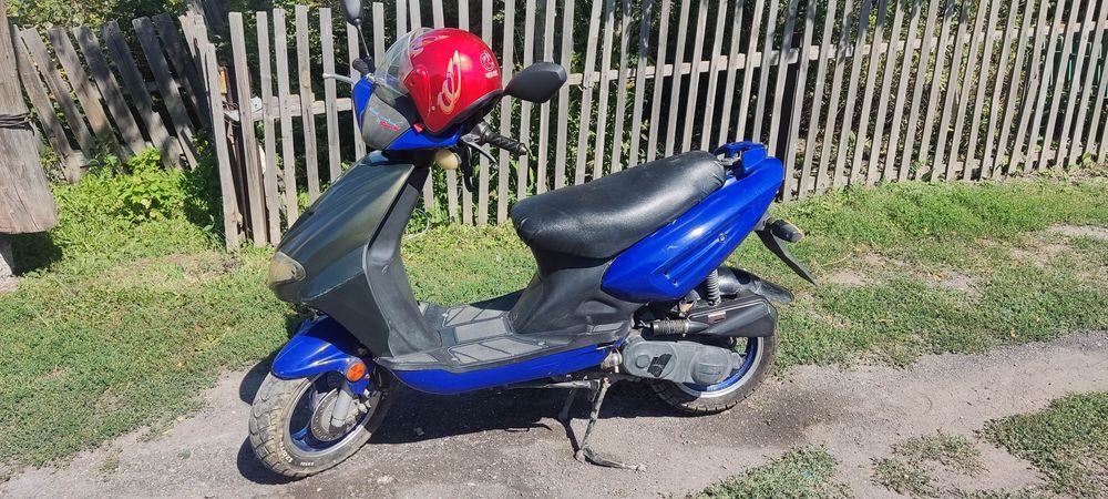 Продам скутер thonda