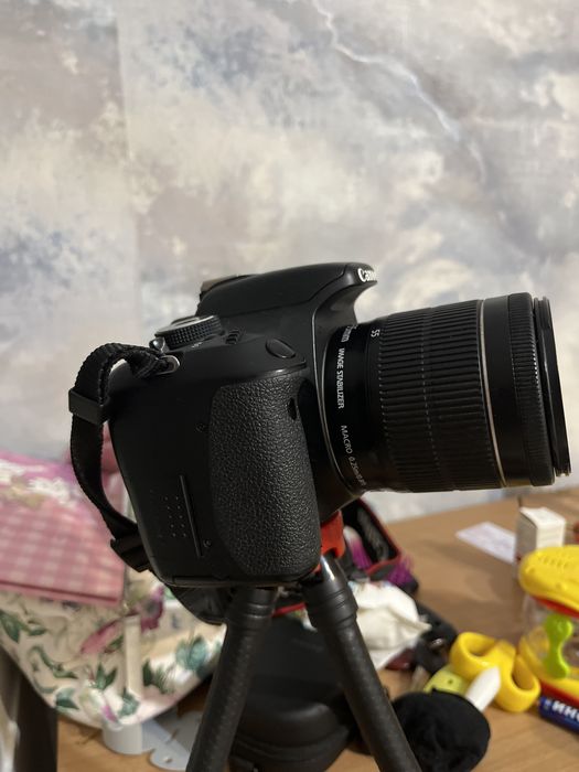 Canon 600D в отличном состояний