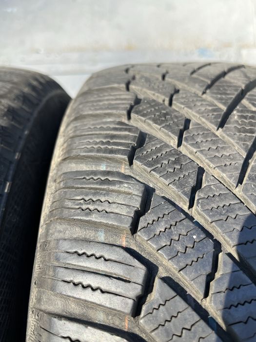 2 бр. зимни гуми 205/55/16 Continental 7 mm DOT 3818