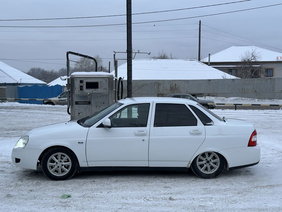 Продам Приору люкс + 2014