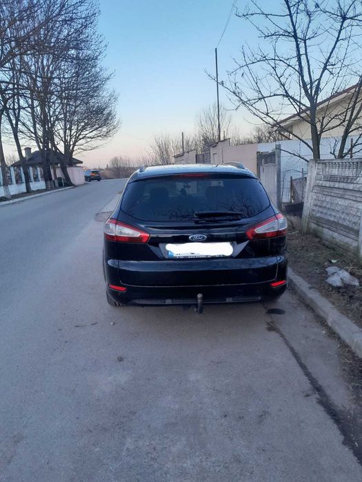 Ford Mondeo mk4 din 2013