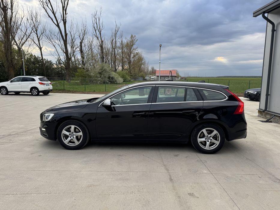 VOLVO V50 2016 — imagine 3
