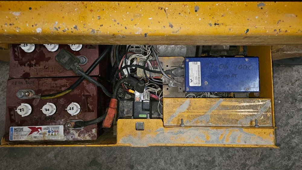 Nacela electrica de tip foarfeca Haulotte Optimum 8