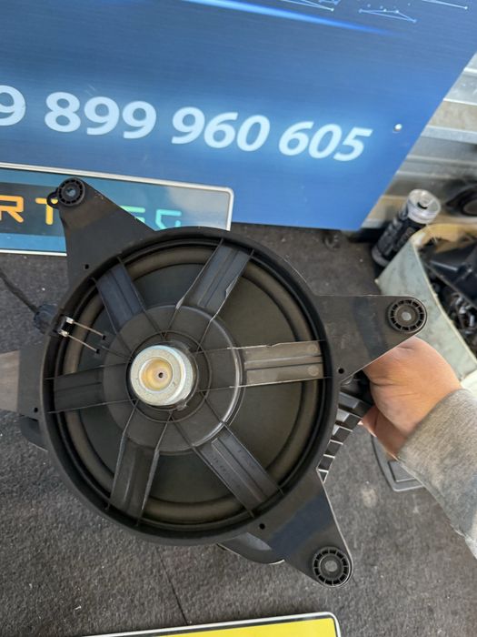 Бас колона буфер субуфер Audi A6 4g c7 седан obiknowen 4g5035412 туба