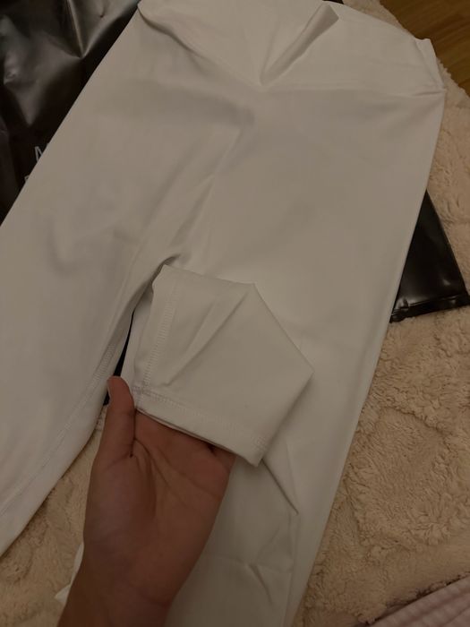 Легинсы для спорта.