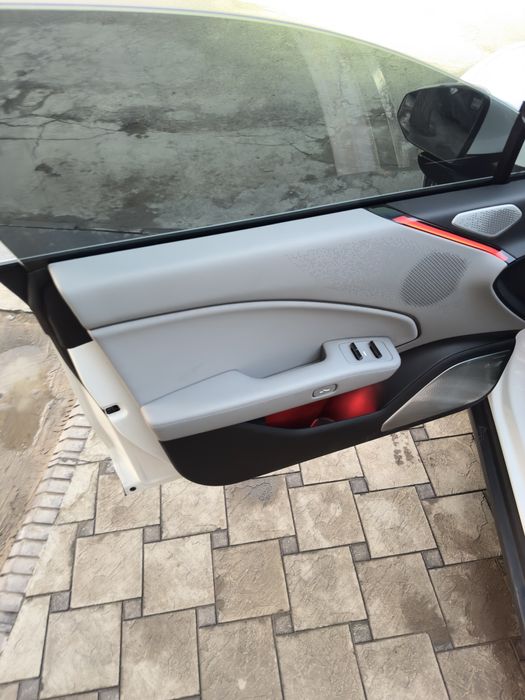 Zeekr 007 688км 2025