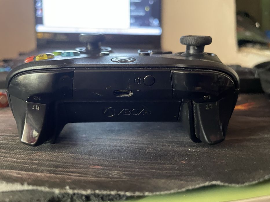 Controller Wireless MICROSOFT Xbox One + adaptor wireless PC Windows (Original)