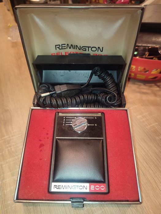 Aparat ras vintage Remington