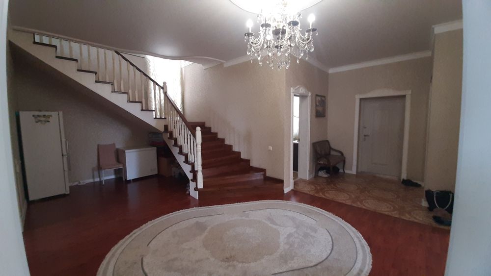 Продам коттедж 2 этажа в городе