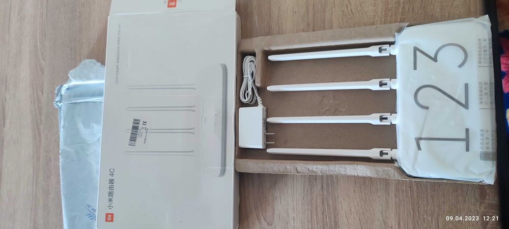 Wi-Fi раутир оригинал товар.