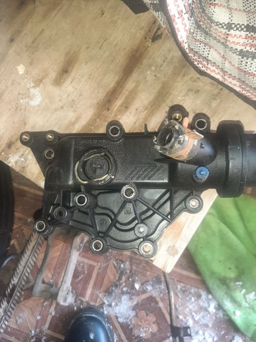 Ларгус ГБЦ,распредвал