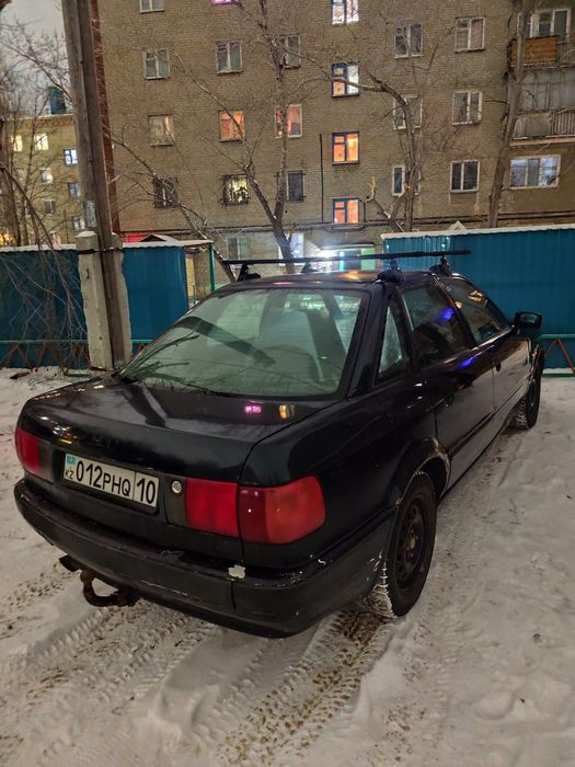 Продам Ауди 80 б4