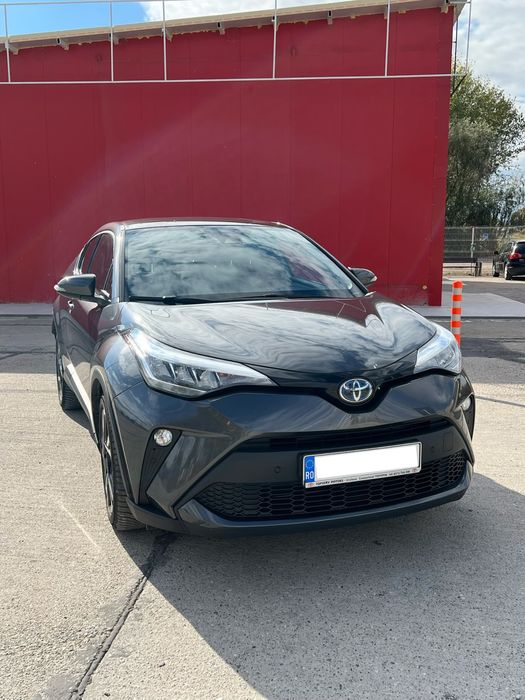 Vând Toyota CH-R