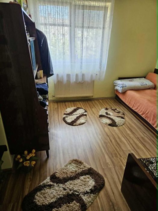 vand apartament dej