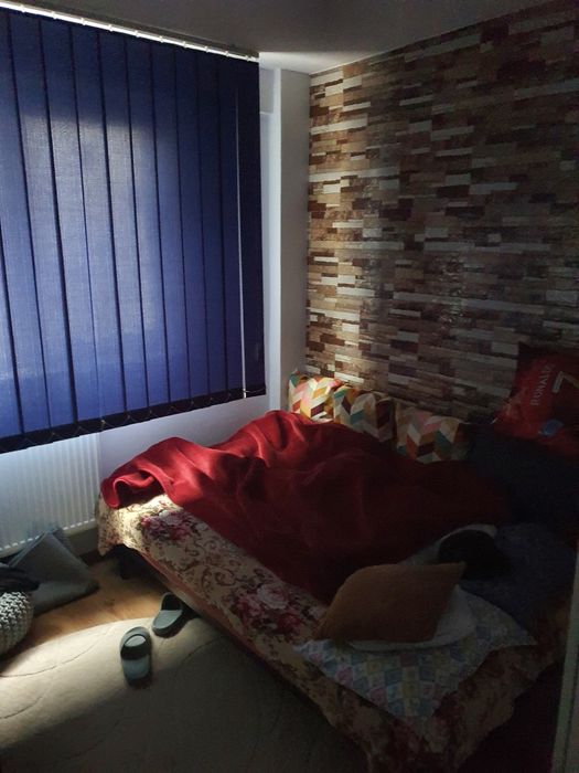 Apartament 3 camere  Aleea Vergului Bl 18 , sect 2