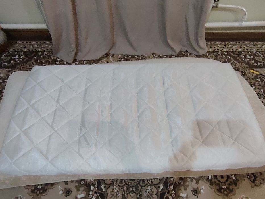 Матрасик в манеж