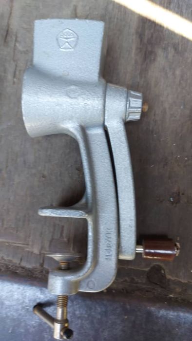 Кофемолка ручная