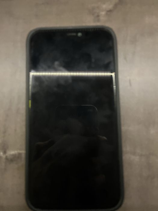 Айфон 11, в хорошем состояние
