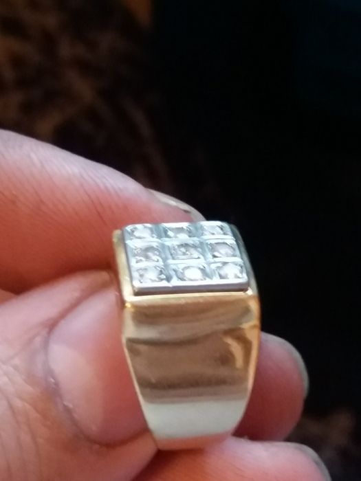 Inel ghiul Aur 14k cu 9 diamante taietura briliant certificat gemologi