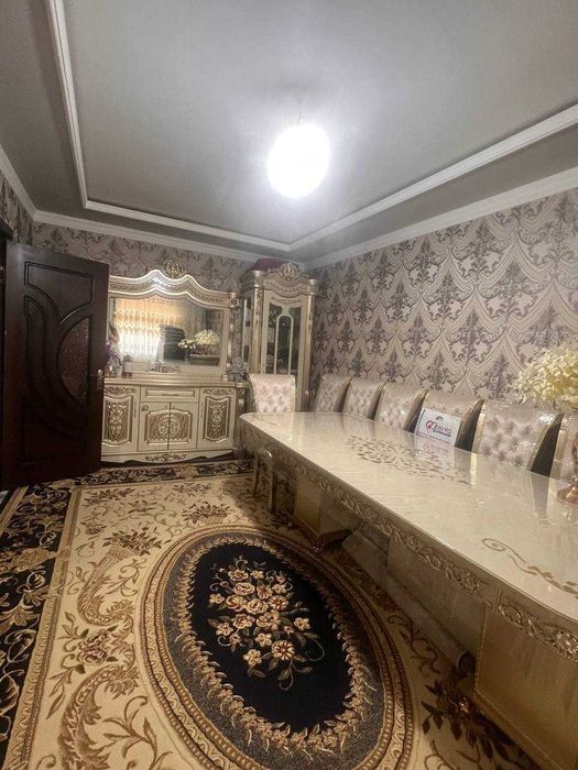 Слонима, 2/4/4, кирпич ориентир Ин базар, бывшее семейное общежитие