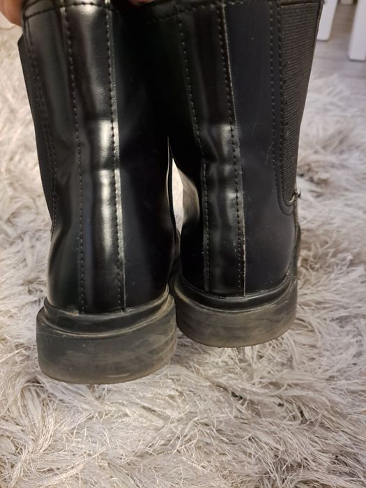 Ghete, botine H&M mărime 33 negru