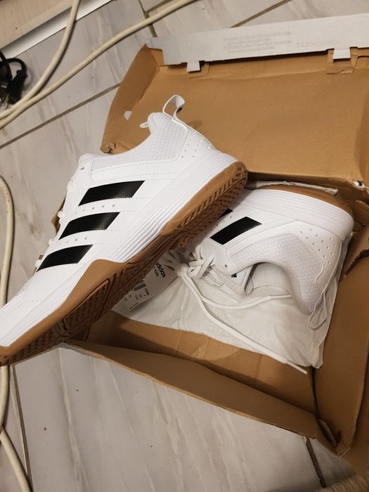 Adidasi Adidas 2021 38cm