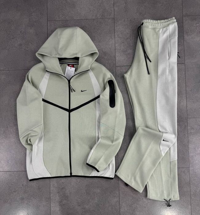 Мъжки екипи Nike Tech Nocta и Windrunner, 3 цвята