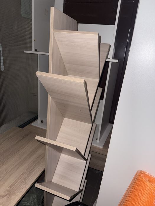 Продам стол и стулья