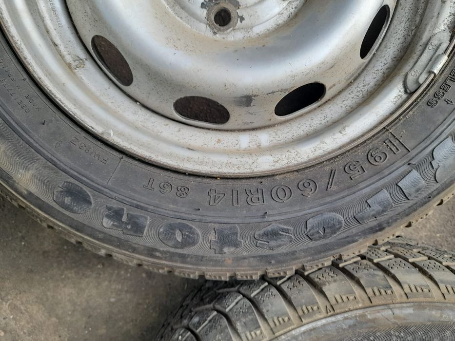 Anvelope  m+s stare buna 195. 60. 14