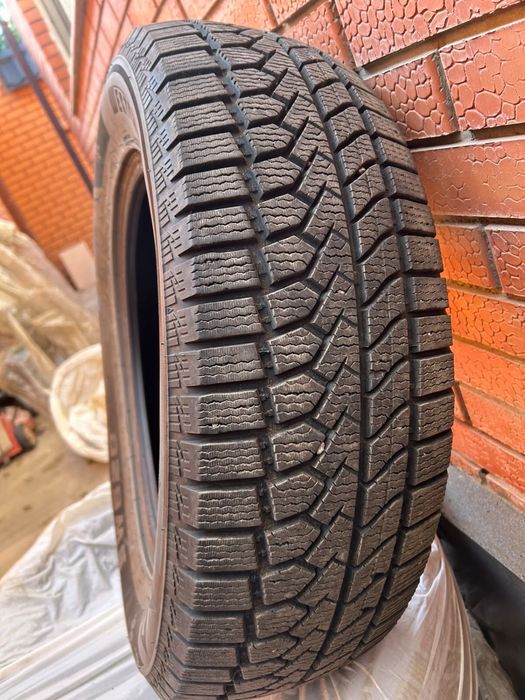 Шины Зимний 235/65R18