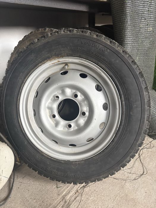 Продам шины дисками 16 4 штукк