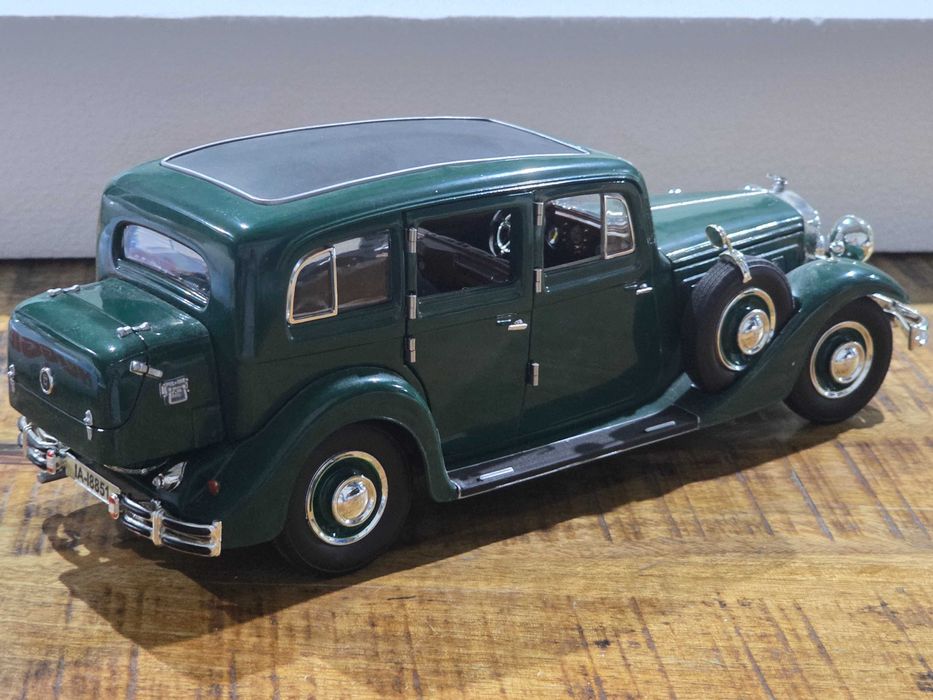 Macheta Auto 1/18 Ricko Horch 851 Pullman