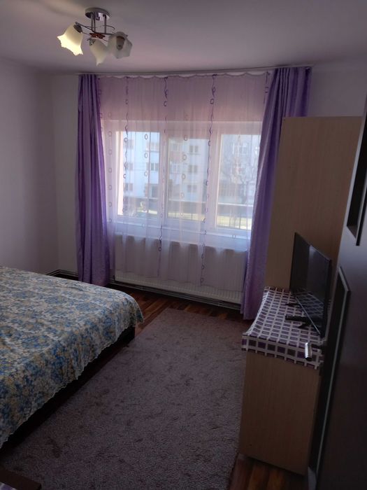 Apartament doua camere de vanzare
